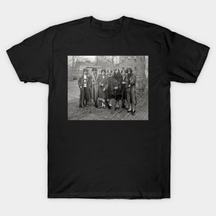 Girls With Rifles, 1925. Vintage Photo T-Shirt